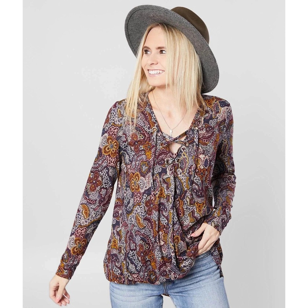 Daytrip Buckle‎ Colorful Paisley Flowy Peasant Long Sleeve Top Lace-Up V-Neck M